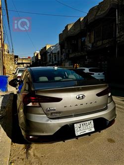 هیوندای ئەلەنترا